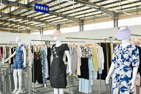 共享跨境新未来!2024中国(天门)服装电商产业大会即将举行(图1)