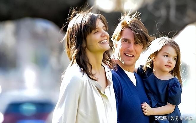 阿汤哥的女儿:身高超17米越长越像父亲穿衣风格和母亲一样(图3)