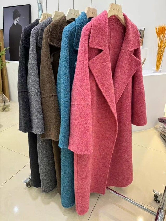 权通服装:专利傍身 销量领跑(图1) 权通服装:专利傍身 销量领跑