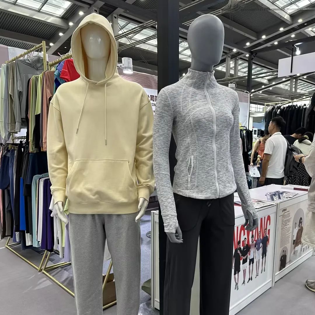 中国男装巨头摸着安踏、李宁过河