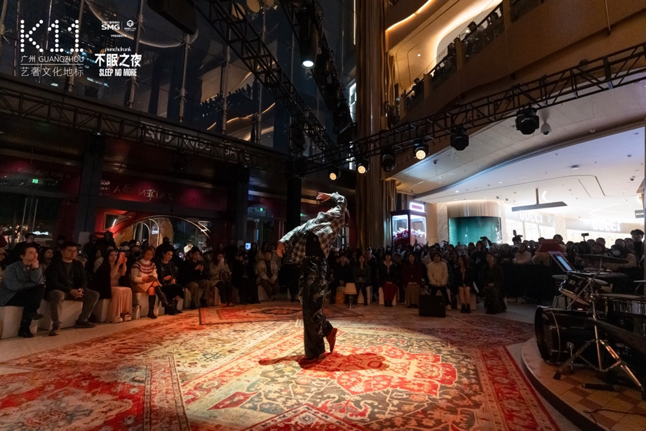 联手顶流IP年度销售增长翻倍广州K11引领新“重奢”消费选择(图1)